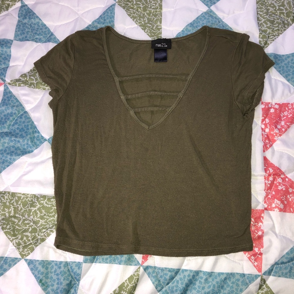 Rue 21 shirt